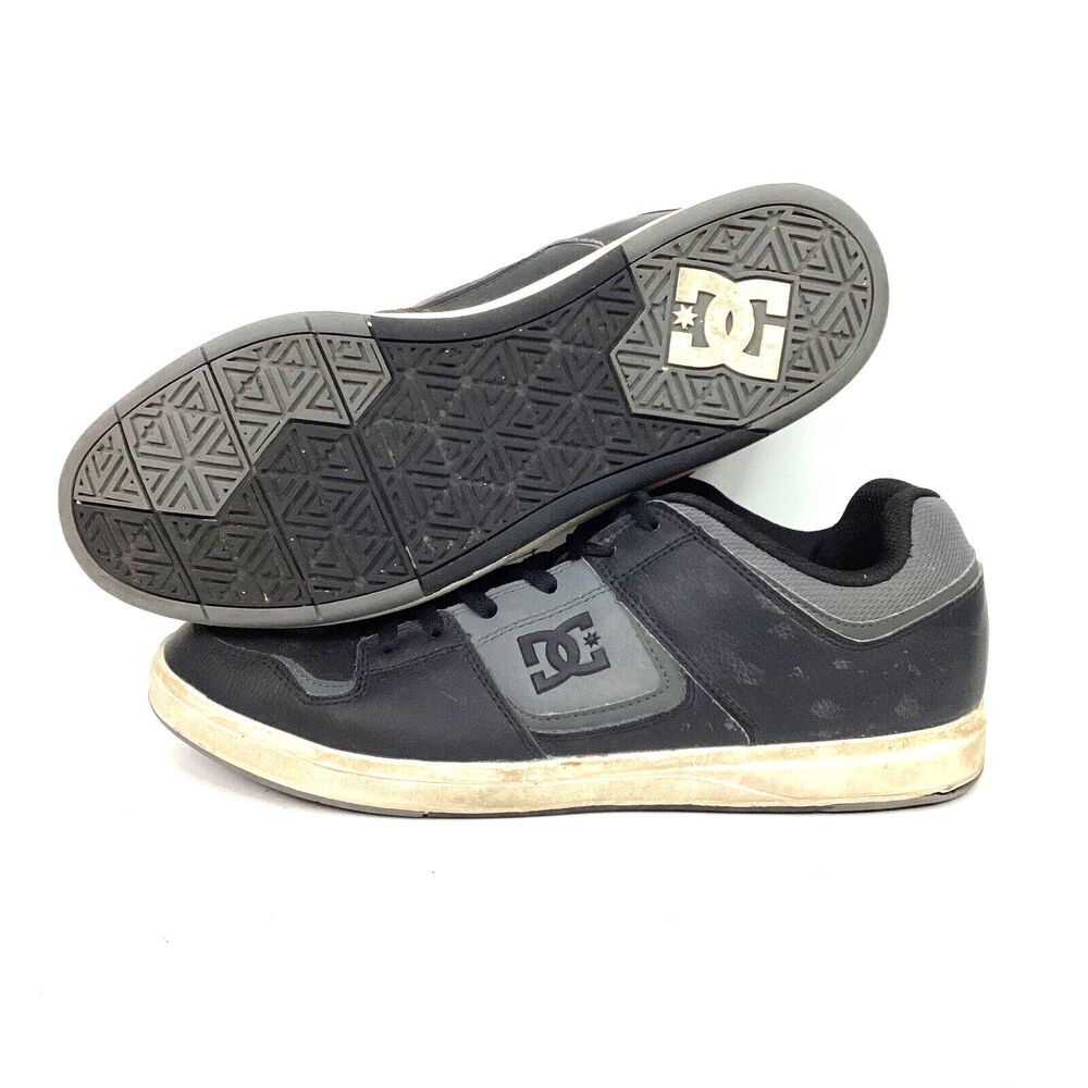 DC Skateboard Cure - Men's Size 11 - Black Leather - Low Shoes - ADYS400073